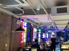 大堂-新疆烧烤王(广灵店)