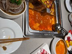 -海底捞火锅(武胜路凯德广场店)