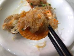 蒜蓉粉丝蒸扇贝-范饭椰林川湘味海鲜·椰子鸡(三亚湾椰梦长廊店)