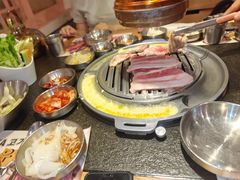 -GOGIYA·咕叽吖韩国传统烤肉店(东方新天地店)