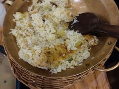 -郑件洋芋饭庄
