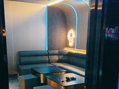 -唱吧麦颂KTV(东胜港悦广场店)