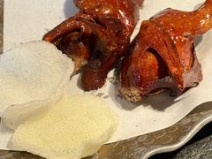 -蝴蝶里·粤菜·点心(滨江龙湖店)