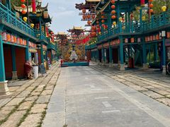 -雪山彩虹谷景区