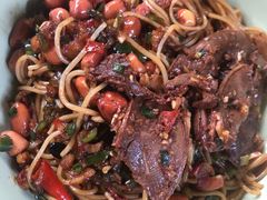 牛肉拌粉-万方圆拌粉瓦罐汤(滕王阁旗舰店)