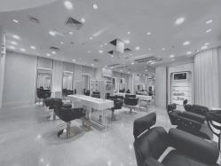 -Kraemer Paris  苏豪路易士·嘉玛发廊