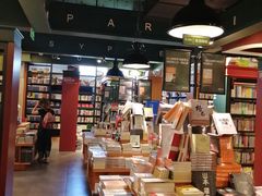-西西弗书店＆矢量咖啡(花园城店)