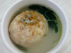 蟹粉狮子头-怡园饭店-餐厅(四望亭店)