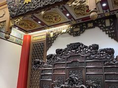 -梅龙镇酒家(南京西路总店)
