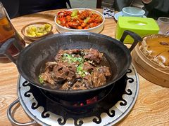 -茸梅路右拐龙虾-农家菜(松江店)