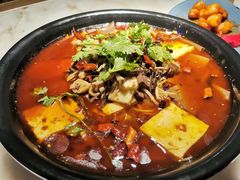 毛血旺-吴越荣记苏州菜·松鼠桂鱼(月光码头店)