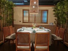 -沅江水·湖南家宴(南村万博长隆商圈店)