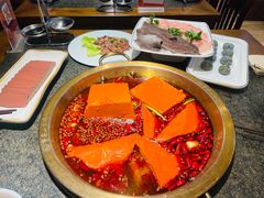 -小天鹅火锅·一线江景洪鼎旗舰店(洪崖洞店)