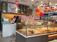 面包甜点陈列柜-面包新语(上地华联店)