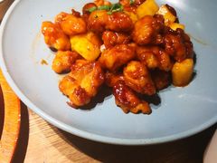 -蜜桃餐厅·伴山(湖滨商业街店)