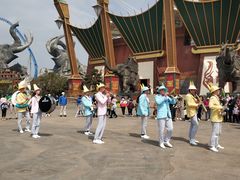 -七彩云南欢乐世界