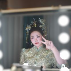 点击看大图 -爱伊人婚纱礼服美妆馆