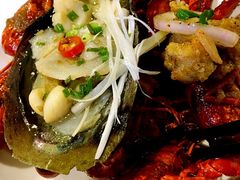 -虾弄弄海派小龙虾·牛羊蝎子火锅