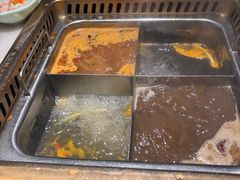 -巴渝瓦肆重庆鲜火锅(宝龙环湖店)