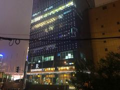 -上海龙之梦万丽酒店