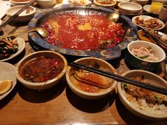 -舒家大院重庆老火锅(纪念塔店)