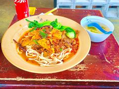 -方铲铲·成都板凳面(滨江银泰店)
