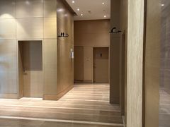 -天津梅江中心皇冠假日酒店