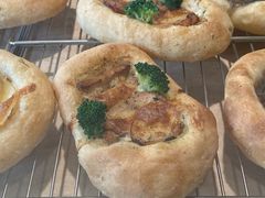 -VERIE BAKEHOUSE