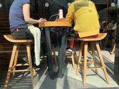 -星巴克(杭州西湖银泰1F店)