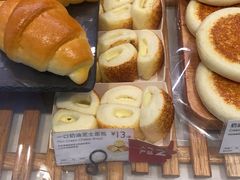 -巴黎贝甜(大宁国际商业广场店)