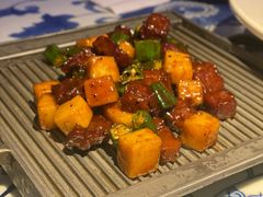 火焰黑椒牛肉粒-桂满陇天书(南京德基旗舰店)
