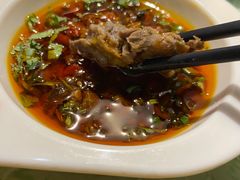 -浪里寻·臻牛养生牛肉火锅(方圆荟店)