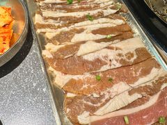 -草家酱蟹炭火烤肉店(珲春南路一店)