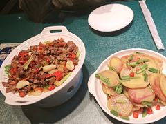 -水上人家民俗餐厅(洱海公园店)