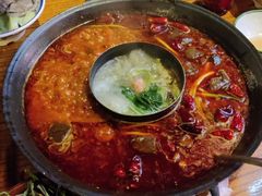 -财二舅火锅招待所