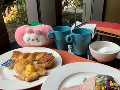 -筠咖啡西餐厅(上海国展宝龙丽筠酒店)