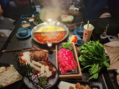 -湊湊火锅·茶憩(打浦桥日月光店)