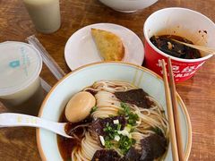 -刘聋子粉馆(张家界总店)