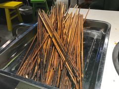 -钢管厂五区小郡肝串串香(奥克斯广场锦城万达店)