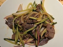 -关东小磨东北菜(上海长风大悦城店)