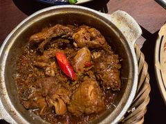 -Cuc Gach Quan Restaurant