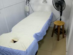 -伍师傅按摩馆(白云尚城花园店)