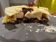 -潮一不贰·法式甜品·生日蛋糕·西式简餐(外滩店)