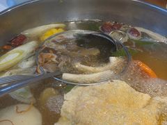 -乡土黄·鲜牛肉火锅·小龙虾(兴业街店)