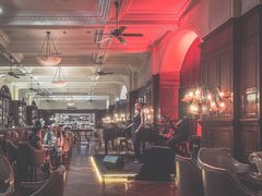 -LONG BAR 廊吧(外滩华尔道夫酒店)