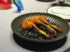 金脆半鸽-怡情荟•海鲜青岛菜(五四广场旗舰店)