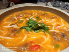 酸汤肥牛QQ面-卯时·龙光雅宴·精致锡帮菜(惠山古镇店)