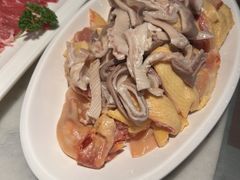 -尚尚仙·酸汤猪手·猪肚鸡火锅(华联万柳购物中心店)