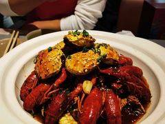 -肥肥虾庄·金牌油焖大虾(沙湖店)