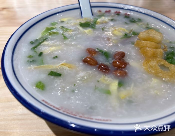 荔银肠粉(华山医院店)荔湾艇仔粥图片